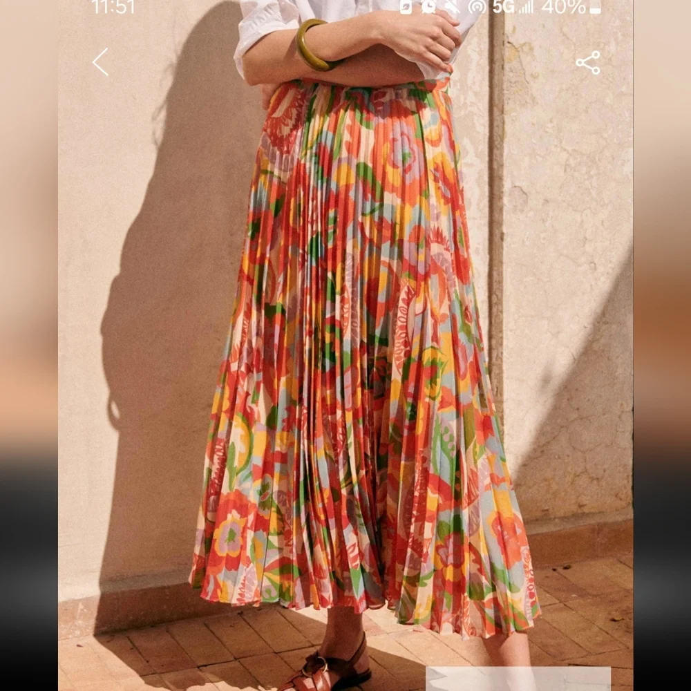 Sezane Dilo Skirt - Picture 2 of 7